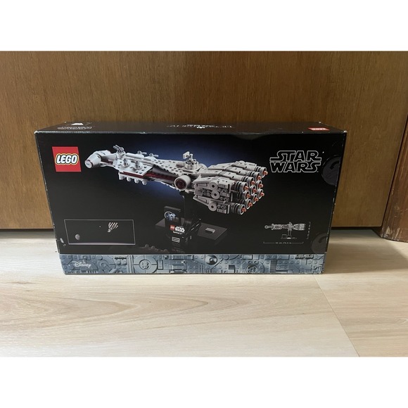 Lego 75376 Star Wars Tantive IV 654 pcs 25th Anniversary Set - New Sealed - Picture 4 of 5